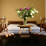 Therese-malten-villa