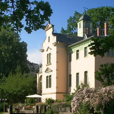 Therese-malten-villa 3*