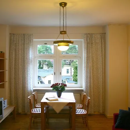 Therese-malten-villa בית הארחה