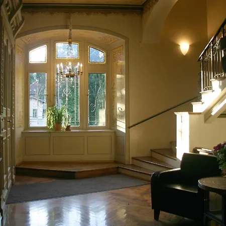 בית הארחה Therese-malten-villa 3*