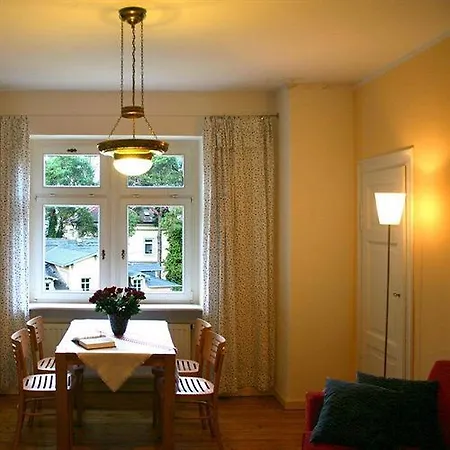 Therese-malten-villa בית הארחה