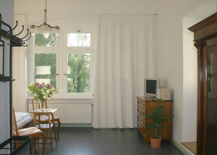 Therese-malten-villa 3*