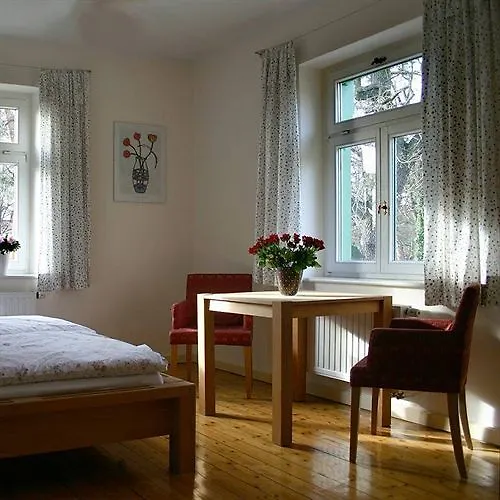 Therese-malten-villa